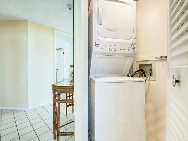 Siesta Key Vacation Rental Condo Walk To Beach Sleeps Six